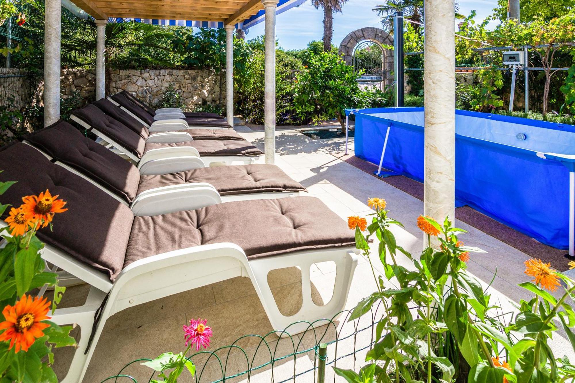Apartment Villa Marija, Pinezici Krk Town Exterior foto